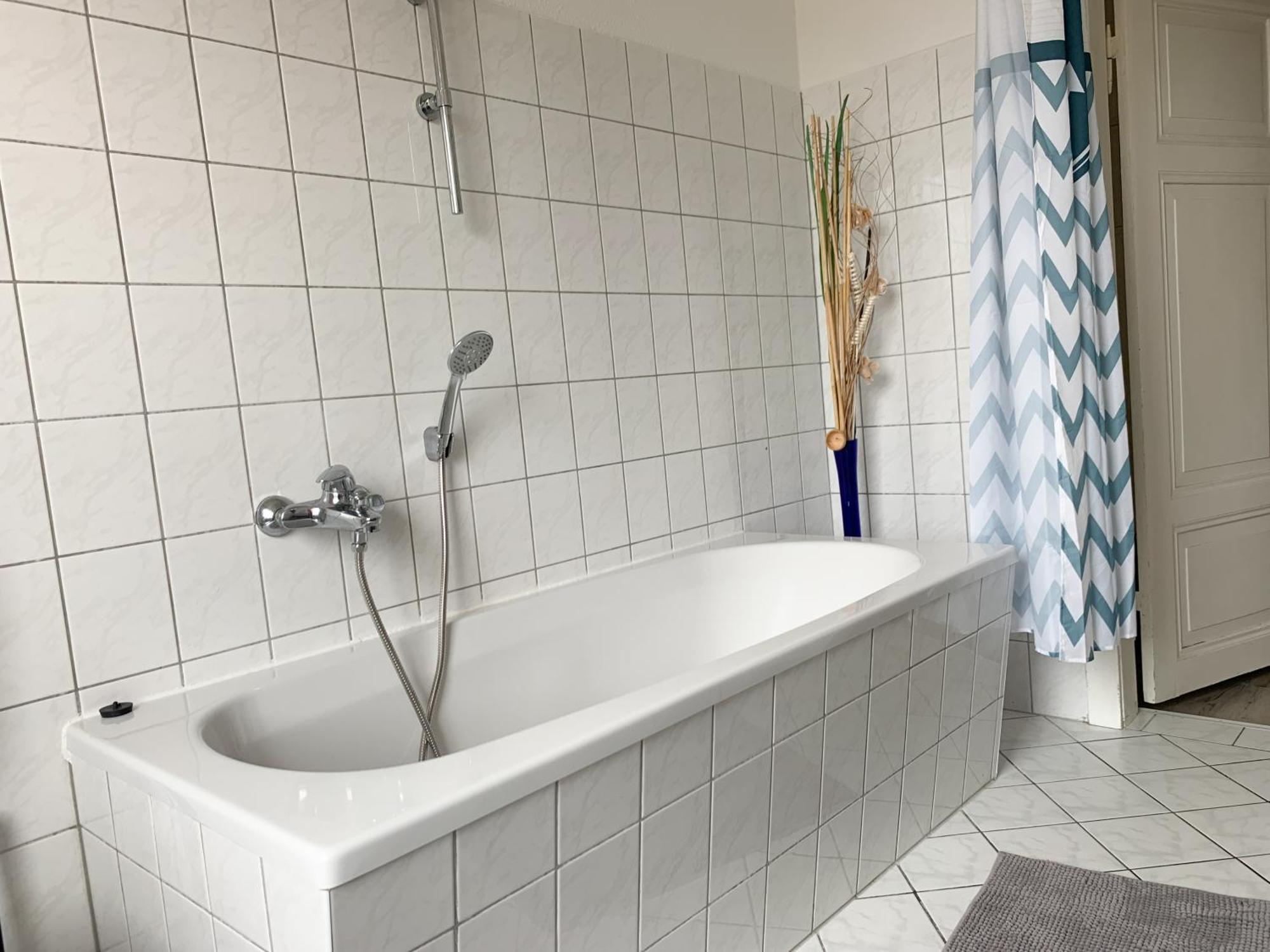 Apartment Citywohnung Mit Gartenzugang